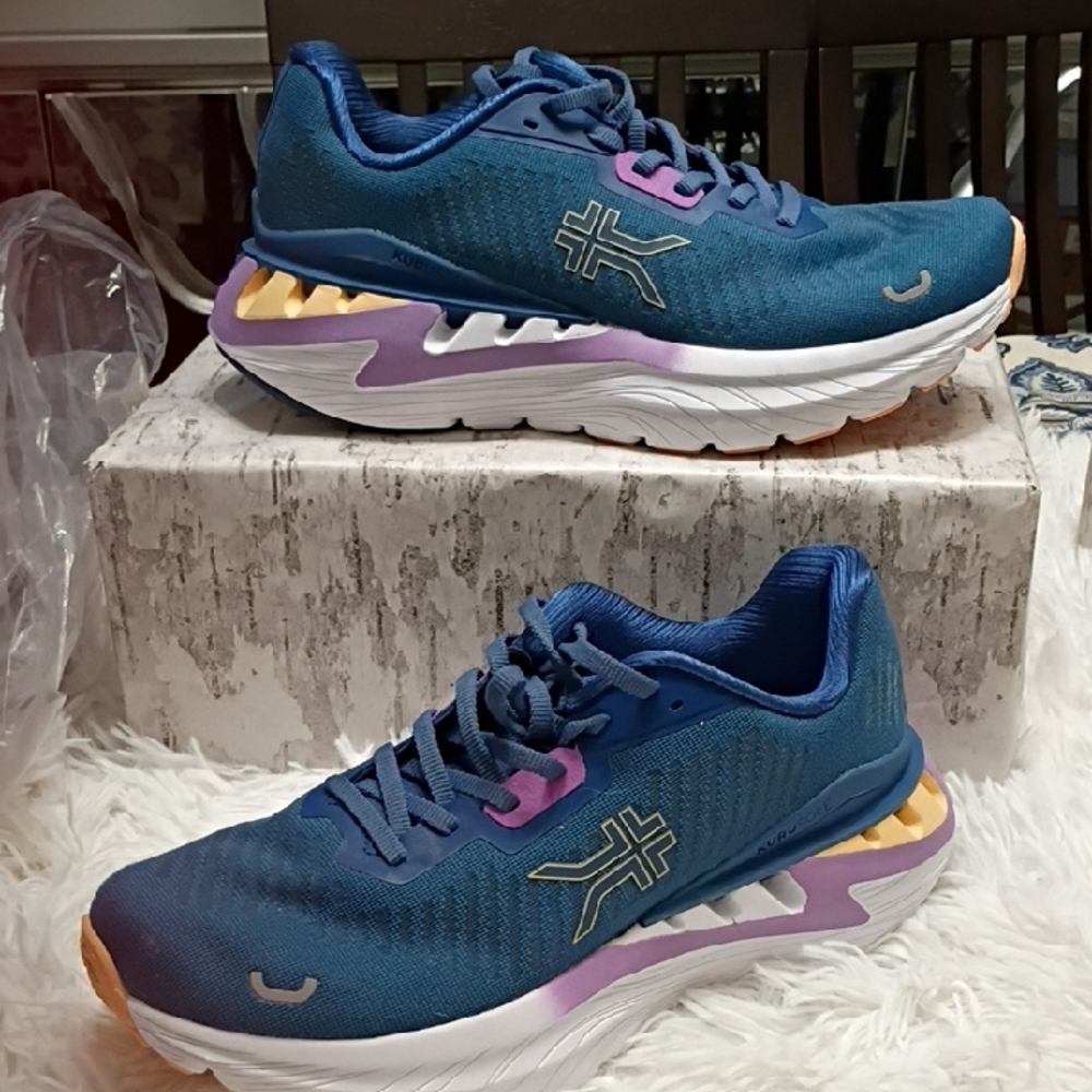 Kuru Cloud + Triple Max Ion Women's Sz 10.5 M Orthopedic Plantar Fasciitis Shoes